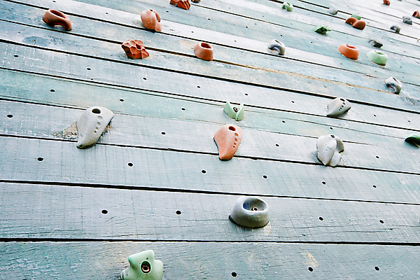 포토 JPG 해외이미지 벽 스포츠 포즈 백그라운드 패턴 표면 사람없음 목재 세로 장비 도전 게임 잡기 판넬 얼룩 구멍 거친 끝 놀이터 질감 산등성이 오르기 합성 담배꽁초 섬유 발가락 그런지 울퉁불퉁 인공 많음 해외202004 해외포토 나무 컨셉 무늬 재료 모션 발 놀이 산 담배 직물 파일형식 이미지허브