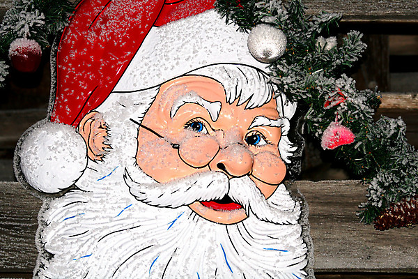 포토 JPG 해외이미지 크리스마스 겨울 오렌지 수염 선물 사람없음 야외 목재 빨간색 파란색 산타클로스 얼음 검은색 페인트 추위 흰색 그리기 닫기 플라스틱 묘사 클라우스 해외202004 해외포토 자연요소 나무 계절 기념일 컬러 과일 재료 모션 재질 파일형식 이미지허브