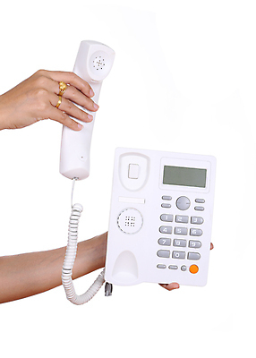 포토 JPG 해외이미지 손 여자 선 백그라운드 컨셉 비즈니스 통신 손가락 회의 사람없음 스마트폰 사무실 숫자 장비 수확 흰색 잡기 클래식 코드 연결 플라스틱 전화기 오브젝트 수화기 서비스 복고 부름 다이얼 소통 고립 옛날 지원 해외202004 해외포토 문자 컬러 농업 모션 재질 사람 신체부위 핸드폰 스마트기기 파일형식 이미지허브