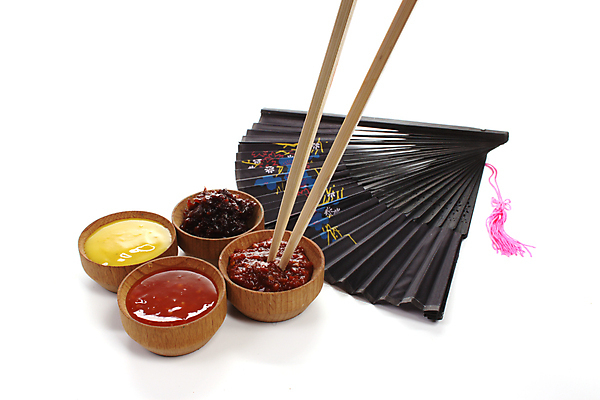 포토 JPG 해외이미지 식물 젓가락 고추 요리 사람없음 뜨거움 맛 매움 후추 해외202004 해외포토 컨셉 채소 수저 향신료 파일형식 이미지허브