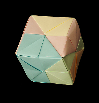 포토 JPG 해외이미지 모양 교육 종이 어린이 조각 컨셉 무늬 패턴 건축양식 학교 놀이 선물 미술 취미 사람없음 건물 장식 빨간색 상자 컬러풀 장난감 노란색 쌓기 침묵 블록 게임 놀이터 자르기 큐브 오브젝트 정사각형 종이접기 개발 고립 접기 핸드메이드 해외202004 해외포토 도형 건축물 건축 컬러 모션 문화예술 사람 소리 파일형식 이미지허브