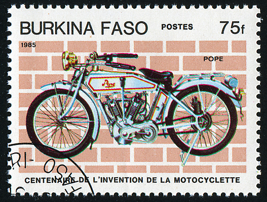 포토 JPG 해외이미지 도로 교통시설 봉투 사람없음 자전거 기계 운전 오토바이 수확 골동품 바퀴 메시지 역사 승차 물개 편지 속도 복고 순환 엽서 엔진 우표 모터 모터쇼 옛날 해외202004 해외포토 길 교통 농업 포유류 모션 바이크 바다동물 시설 파일형식 이미지허브