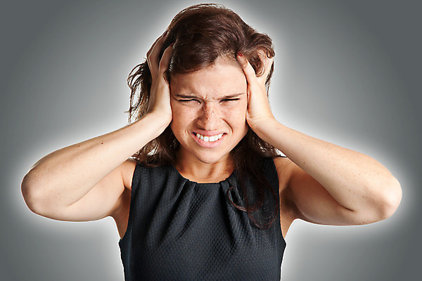 포토 JPG 해외이미지 학생 여자 얼굴 스트레스 건강 피곤 한명 알약 머리 고통 환자 열 질병 불안 고민 걱정 두통 문제 고립 돌봄 불면증 어려움 우울증 진통제 트러블 편두통 해외202004 해외포토 1 감정 컨셉 의학 모션 사람 신체부위 약 파일형식 이미지허브