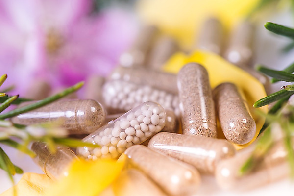 포토 JPG 해외이미지 꽃 음식 채소 전구 사람없음 치료 알약 약 약재 약초 허브 준비 시트 테라피 자연요법 정물화 해외202004 해외포토 식물 의학 뷰티 풀_식물 그림 파일형식 이미지허브