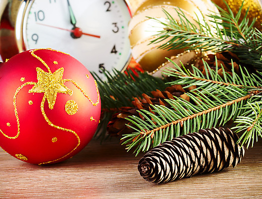 포토 JPG 해외이미지 전통 계절 백그라운드 크리스마스 공 휴가 기념 선물 사람없음 장식 빨간색 파티 축제 놀람 장식볼 자명종 종 축하 소나무 황금 닫기 야간 묶기 심볼 주기 패키지 전나무 원뿔 해외202004 해외포토 자연요소 도형 나무 기념일 감정 시계 컬러 컨셉 모션 표정 이벤트 알람 파일형식 이미지허브