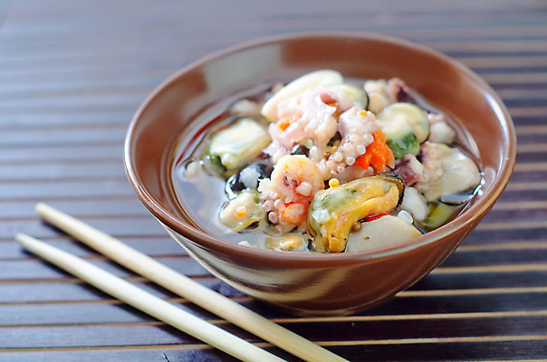 포토 JPG 해외이미지 접시 음식 바다 잎 토마토 채소 조개 피망 새우 연체동물 건강 육류 어류 요리 동양인 사람없음 빛 식사 샐러드 추위 게 굴 흰색 신선 맛 애피타이저 상추 먹기 레몬 배고픔 해산물 오징어 올리브 문어 칼로리 촉수 내추럴 점심식사 단백질 식욕 해외202004 해외포토 식물 식기 열매 컬러 컨셉 과일 식재료 모션 어패류 무척추동물 갑각류 인종 수중동물 영양소 파일형식 이미지허브