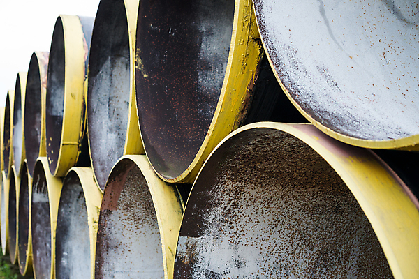 포토 JPG 해외이미지 산업 백그라운드 표면 추상 새로움 사람없음 건물 물 노란색 쌓기 금속 펼침 회색 원형 가장자리 제조 큼 자르기 철 부식 질감 가스 튜브 흙더미 배수구 실린더 철강 파이프라인 폐수 하수 많음 해외202004 해외포토 자연요소 도형 건축물 컬러 컨셉 무늬 모션 재질 흙 환경오염 둘레 크기 파이프_관 파일형식 더미 이미지허브