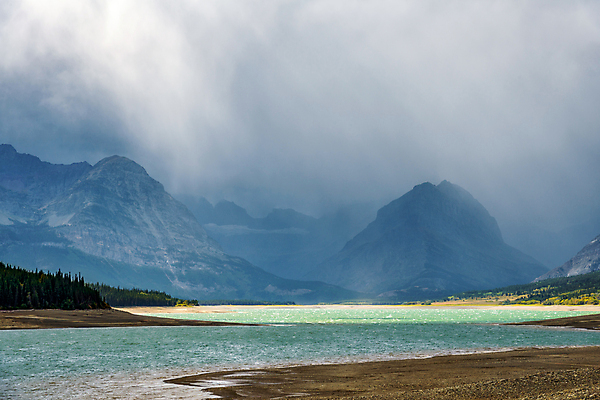 포토 JPG 해외이미지 공원 호수 자연 하늘 산 풍경 사람없음 야외 가로 초록색 물 파란색 햇빛 침묵 모임 가을 황무지 빙하 폭풍 내추럴 구성 전국 절정 해외202004 해외포토 자연요소 계절 공공시설 컬러 날씨 태양 소리 생태계 파일형식 이미지허브