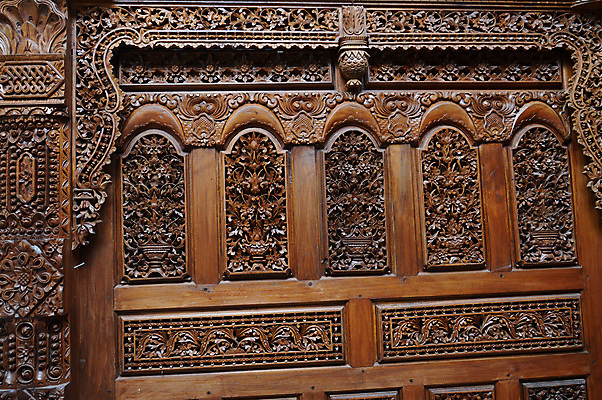 포토 JPG 해외이미지 전통 디자인 외관 아시아 문화 벽 조각 백그라운드 패턴 건축양식 창문 출입구 주택 프레임 손잡이 미술 사람없음 내부 건물 목재 장식 세로 갈색 문 우주 어둠 줄무늬 수확 시골 도시 널 묘사 시골집 질감 인도네시아 셔터 내추럴 옛날 스타일 해외202004 해외포토 나무 건축물 건축 나라 컬러 무늬 농업 재료 문화예술 파일형식 이미지허브