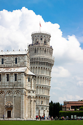 포토 JPG 해외이미지 디자인 건축양식 사람없음 건물 장식 세로 성당 교회 탑 기댐 이탈리아 기둥 역사 정상 아치 대리석 로마인 숭배 옛날 토스카나 해외202004 해외포토 건축물 건축 유럽 재료 종교건축 모션 인종 파일형식 이미지허브