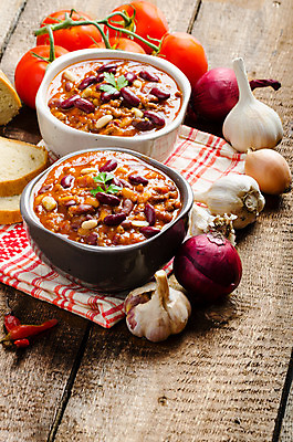 포토 JPG 해외이미지 전통 접시 빵 백그라운드 토마토 고추 피망 콩 주택 파프리카 건강 육류 요리 사람없음 목재 빨간색 식사 저녁식사 치킨 소고기 신선 뜨거움 사발 신장 수프 매움 서빙 후추 카레 점심식사 다진 바이오 할라피뇨 해외202004 해외포토 나무 식기 음식 컬러 채소 식재료 재료 곡류 건물 사기그릇 비뇨기관 맛 향신료 닭고기요리 파일형식 이미지허브