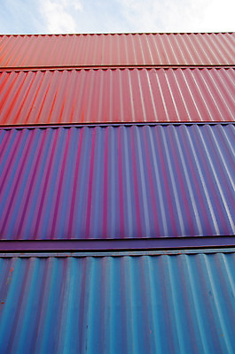 포토 JPG 해외이미지 산업 백그라운드 교통시설 하늘 사람없음 빨간색 파란색 상자 컬러풀 쌓기 금속 화물 상품 컨테이너 창고 무역 상업 수납 포트 트레일러 나루 수입 철강 터미널 세관 해외202004 해외포토 컬러 교통 모션 재질 운송업 시설 파일형식 관세청 이미지허브