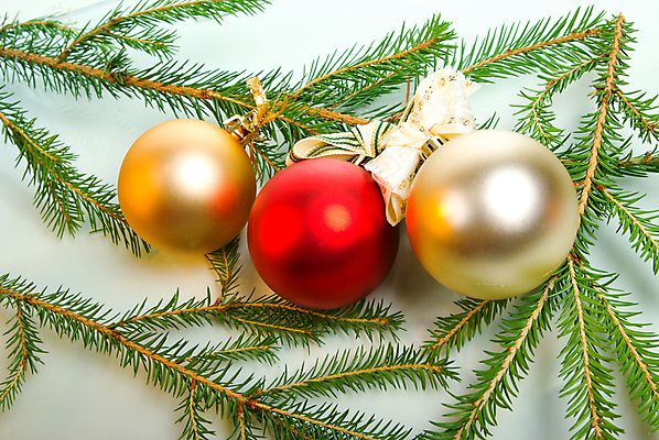 포토 JPG 해외이미지 나무 전통 백그라운드 크리스마스 겨울 전구 공 휴가 사람없음 장식 노란색 축제 장식볼 나뭇가지 축하 12월 취급주의 가문비나무 해외202004 해외포토 식물 계절 기념일 컬러 컨셉 경고 날짜 파일형식 이미지허브