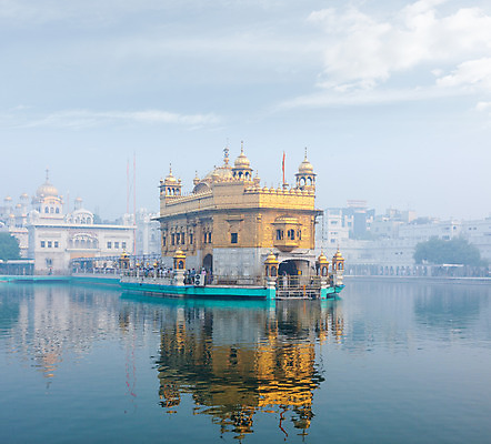 포토 JPG 해외이미지 종교 건축양식 날씨 사람없음 야외 건물 물 반사 교회 일출 환경 침묵 새벽 안개 사찰 당구 생태계 탱크 생태학 해외202004 해외포토 자연요소 건축물 교육 건축 종교건축 구기 노을 소리 파일형식 이미지허브