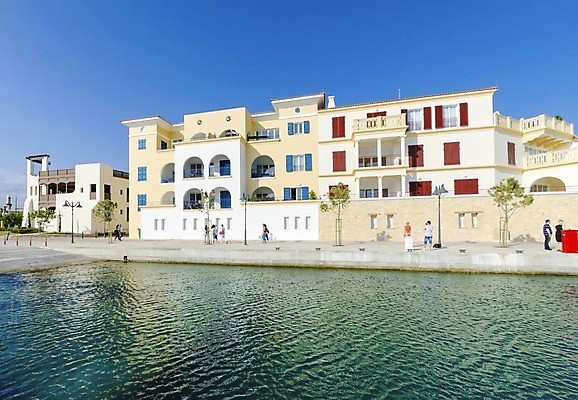 포토 JPG 해외이미지 라이프스타일 유럽 바다 섬 요트 중동 건축양식 새로움 주택 항해 사람없음 건물 물 컬러풀 햇빛 여행객 상점 항구 식당 맑음 산책로 기둥 도시 만 황무지 센터 중세 역사 고급 우아함 지중해 빌라 맨션 그리스 클럽 휴양지 상업 베네치아 포트 동쪽 스카이라인 리빙 남쪽 종료 개발 지원 코스모폴리탄 해외202004 해외포토 사이프러스공화국 자연요소 건축물 건축 나라 길 컬러 컨셉 배_교통 교통시설 날씨 사람 생활 태양 이탈리아 장소 칵테일 방향 파일형식 이미지허브