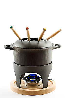 포토 JPG 해외이미지 전통 유럽 문화 음식 포크 겨울 불 치즈 새로움 따뜻함 요리 사람없음 가로 빨간색 세트 식사 저녁식사 기구 4 사발 냄비 저녁 강의 철 스위스 메인 문학 고립 전문 해외202004 해외포토 자연요소 식기 계절 나라 컬러 컨셉 유제품 숫자 사기그릇 솥 야간 파일형식 이미지허브