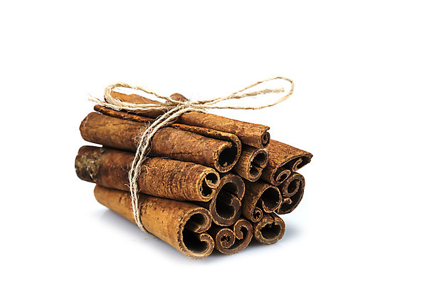 포토 JPG 해외이미지 밧줄 음식 다이어트 재료 자연 건조 건강 동양인 사람없음 갈색 신선 양념 조미료 막대기 고리 달콤 약초 인도인 다발 묶기 허브 향신료 보따리 흰배경 유기농 질감 매듭 향기 나무껍질 향료 향 아로마테라피 흙더미 내추럴 시나몬 정물화 카피스페이스 해외202004 해외포토 외국인 나무 식물 웰빙 줄 컬러 백그라운드 모션 인종 흙 공백 껍질 흰색 풀_식물 맛 그림 생태계 냄새 테라피 향미료 파일형식 더미 이미지허브