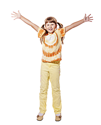 포토 JPG 해외이미지 백인 1 라이프스타일 행복 어린이 스포츠 포즈 신체 장난 모션 놀이 건강 한명 미소 웃음 소녀 장난감 운동 노란색 점프 에너지 흰색 작음 가득함 고립 비명 진짜 유일 해외202004 해외포토 서양인 여자 감정 컬러 표정 사람 생활 크기 파일형식 이미지허브