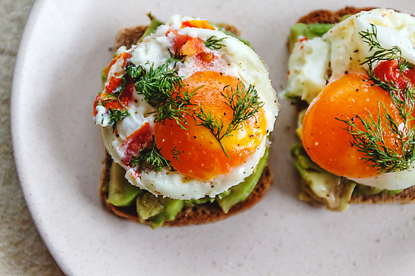포토 JPG 해외이미지 라이프스타일 접시 음식 빵 조각 백그라운드 다이어트 토마토 채소 오렌지 아침 샌드위치 건강 사람없음 목재 초록색 여름 노란색 계란 식사 샐러드 튀김 흰색 시골 신선 오픈 맛 아침식사 낟알 만취 먹기 유기농 슬라이스 브런치 토스트 후추 노른자 아보카도 내추럴 점심식사 삶기 호밀 해외202004 해외포토 주간 나무 식기 웰빙 계절 컬러 컨셉 과일 재료 모션 곡류 생활 알 향신료 술취함 파일형식 이미지허브