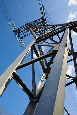 포토 JPG 해외이미지 산업 선 건축양식 사람없음 파란색 환경 탑 금속 힘 흐름 에너지 네트워크 엔지니어 역 전염 철사 볼트 봉 공학 돛대 전송 변압기 분배 재앙 전압 철강 힘찬 경제학 공급 해외202004 해외포토 건축물 교육 건축 컬러 컨셉 교통시설 재질 경제 공구 기술자 질병 감염 파일형식 이미지허브
