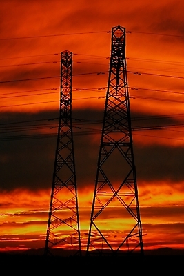 포토 JPG 해외이미지 실루엣 산업 선 비즈니스 아프리카 하늘 사람없음 빨간색 일출 탑 힘 황혼 일몰 에너지 철탑 전압 철강 현재 해외202004 해외포토 건축물 나라 컬러 컨셉 촬영기법 노을 파일형식 이미지허브