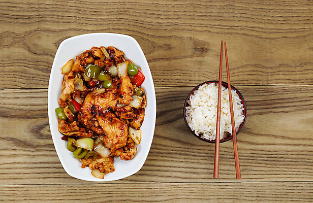 포토 JPG 해외이미지 전통 접시 음식 다이어트 채소 젓가락 밥 양파 피망 건강 육류 요리 동양인 사람없음 목재 식당 식사 저녁식사 치킨 중국 촉촉함 시골 신선 사발 맛 먹기 오브젝트 준비 유기농 매움 머리위 시들음 해외202004 해외포토 나무 식기 웰빙 아시아 컨셉 식재료 재료 모션 수저 인종 상점 젖음 사기그릇 닭고기요리 파일형식 이미지허브