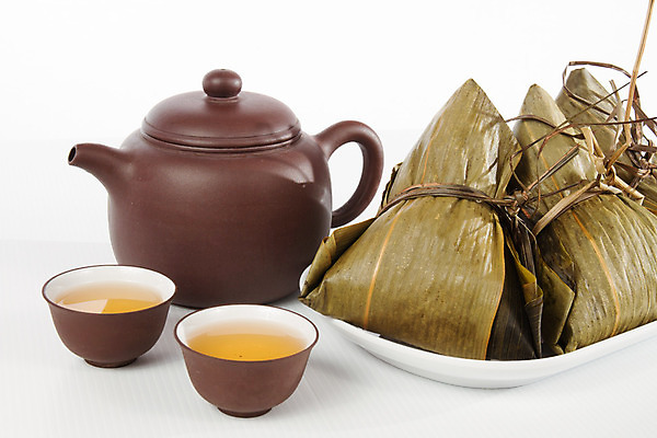 포토 JPG 해외이미지 전통 접시 아시아 문화 음식 잎 포장 밥 디저트 기념 육류 돼지고기 요리 동양인 사람없음 축제 식사 중국 용 축하 보트 맛 냄비 수증기 묶기 가득함 대나무 피라미드 동쪽 폭식 경단 고립 스터핑 어려움 해외202004 해외포토 나무 식물 식기 건축물 나라 컨셉 배_교통 식재료 모션 인종 솥 방향 랜드마크 파일형식 이미지허브