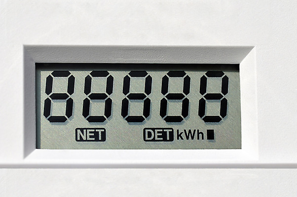 포토 JPG 해외이미지 산업 유리 주택 사람없음 독서 디지털 모니터 자료 힘 장비 회색 에너지 흰색 계산대 스마트 읽기 측정 속도 상업 계량기 설치 전압 제어 현재 효율 공급 해외202004 해외포토 컬러 컨셉 모션 재질 건물 컴퓨터 파일형식 이미지허브