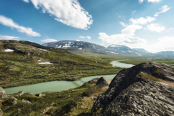 포토 JPG 해외이미지 구름 공원 야생동물 여행 자연 하늘 날씨 휴가 산 스웨덴 국립공원 풍경 사람없음 야외 여름 환경 봄 하이킹 자유 황무지 고독 보호 배낭여행 지역 멀리 기후변화 해외202004 해외포토 자연요소 동물 계절 공공시설 감정 컨셉 레저 북유럽 변화 생태계 파일형식 이미지허브