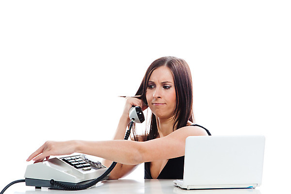 포토 JPG 해외이미지 백인 직업 여자 비즈니스 노동자 대화 한명 미소 사람 노트북 컴퓨터 사무실 외침 흰색 잡기 작업 비즈니스우먼 전화기 고객 책상 서비스 경영자 비서 경영 고립 고용 지원 대리인 해외202004 해외포토 서양인 1 컬러 가구 모션 표정 말하기 전자제품 소리 구직 직장인 리더 채용 파일형식 이미지허브