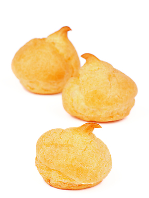 포토 JPG 해외이미지 음식 곡선 디저트 사람없음 노란색 케이크 빵집 흰색 원형 황금 달콤 떨어짐 작음 상쾌 솜털 충동구매 번 페스츄리 핸드메이드 해외202004 해외포토 도형 감정 선 빵 컬러 컨셉 쇼핑 상점 맛 크기 과소비 파일형식 이미지허브