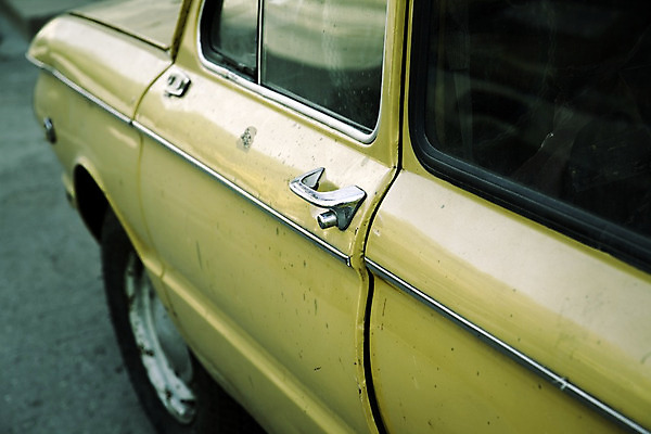 포토 JPG 해외이미지 디자인 컨셉 자동차 추상 손잡이 사람없음 야외 문 복고 그런지 깨짐 자동 스타일 해외202004 해외포토 육상교통 무늬 파일형식 이미지허브