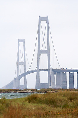 포토 JPG 해외이미지 도로 자동차 매달리기 사람없음 철탑 기간 해외202004 해외포토 길 육상교통 교통시설 모션 탑 파일형식 이미지허브