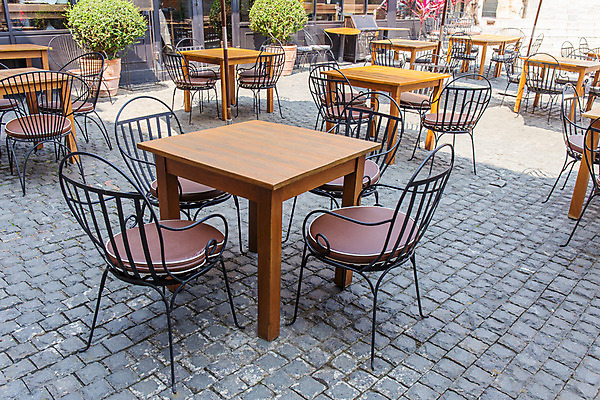 포토 JPG 해외이미지 식물 라이프스타일 디자인 외관 공원 꽃 벽 가구 잎 벤치 의자 자연 탁자 휴식 주택 풍경 사람없음 야외 목재 장식 여름 세트 갈색 금속 식당 정원 침묵 수확 내추럴 뒤뜰 스타일 해외202004 해외포토 나무 계절 공공시설 컬러 생활용품 컨셉 농업 재료 재질 건물 생활 상점 소리 생태계 파일형식 이미지허브