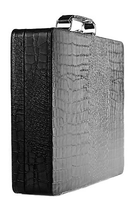 포토 JPG 해외이미지 여행 백그라운드 서류가방 가방 비즈니스 회의 손잡이 사람없음 옆모습 여행객 여행가방 검은색 짐 흰색 비즈니스맨 우아함 구매 계획 가죽 가득함 오브젝트 싱글 질감 복고 잠금 고립 구식 얇은 접기 지속성 포트폴리오 해외202004 해외포토 잡화 남자 뷰포인트 컬러 컨셉 모션 사람 쇼핑 직장인 보안 파일형식 이미지허브