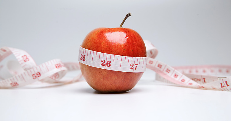 포토 JPG 해외이미지 식물 음식 백그라운드 농업 다이어트 채소 과일 자연 디저트 건강 요리 사람없음 빨간색 초록색 컬러풀 상점 주방 정원 주스 젖음 종 흰색 신선 수비 시장 닫기 달콤 맛 사과 먹기 묘사 유기농 칼로리 토막 내추럴 강렬 고립 돌봄 숙성 영양분 채식주의자 해외202004 해외포토 웰빙 산업 음료 컬러 컨셉 모션 생태계 채식 파일형식 이미지허브