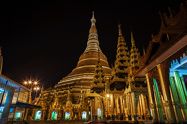 포토 JPG 해외이미지 전통 아시아 종교 문화 여행 불교 건축양식 휴가 동양인 인종 풍경 사람없음 야외 강 세계 탑 새벽 기도 사찰 영혼 재산 황금 야간 신비 땅 다이아몬드 고고학 미얀마 사리탑 웅장함 스타일 해외202004 해외포토 자연요소 건축물 교육 건축 나라 컨셉 종교건축 사람 금융 보석 파일형식 이미지허브