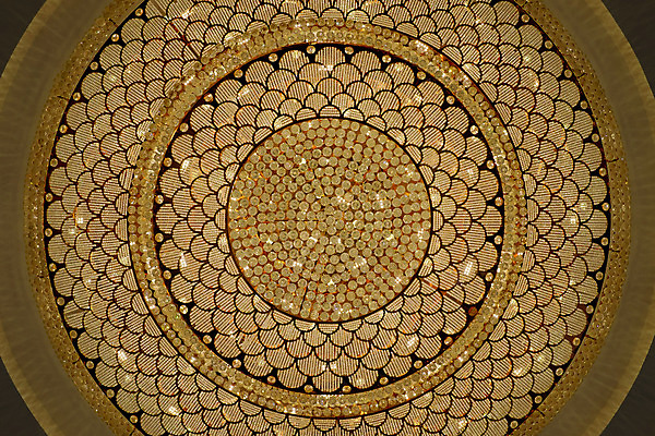 포토 JPG 해외이미지 모양 디자인 백그라운드 곡선 유리 추상 실내 그림자 사람없음 가로 빛 어둠 수확 램프 화려 고급 우아함 선택 크리스탈 묘사 복고 보케 샹들리에 다이아몬드 블러 빅토리아 옛날 스타일 카피스페이스 해외202004 해외포토 선 컨셉 무늬 농업 재질 조명 내부 공백 광석 보석 파일형식 이미지허브