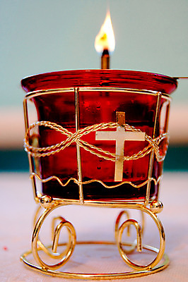 포토 JPG 해외이미지 모양 전통 응시 종교 문화 오렌지 촛불 불 휴가 불꽃 조명 사람없음 장식 빨간색 빛 교회 희망 장비 골동품 기도 등불 램프 축하 뜨거움 영혼 심볼 명상 오브젝트 싱글 촛대 광 심지 옛날 화상 해외202004 해외포토 자연요소 시선 감정 컬러 컨셉 과일 초 종교건축 건물 상처 파일형식 이미지허브