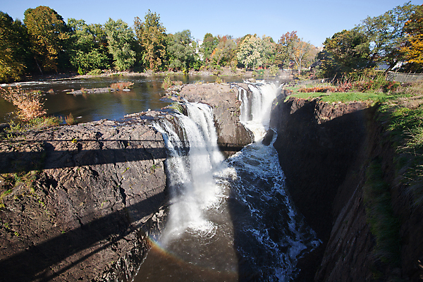 포토 JPG 해외이미지 새로움 사람없음 세로 물 강 갈색 검은색 힘 절벽 폭포 회색 흐름 흰색 시간 역 선탠 큼 실크 암초 블러 저지 해외202004 해외포토 자연요소 컬러 컨셉 교통시설 자연 직물 크기 파일형식 이미지허브