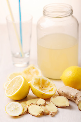 포토 JPG 해외이미지 음료 유리 탁자 건강 요리 사람없음 목재 추위 항아리 달콤 설탕 인도인 레몬 레모네이드 소금 생강 내추럴 사프란 파키스탄 해외202004 해외포토 외국인 나무 아시아 가구 채소 과일 재료 재질 동양인 도자기 맛 향신료 에이드 파일형식 이미지허브