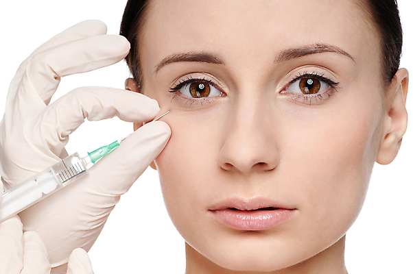 포토 JPG 해외이미지 모델 여자 신체 건강 주사기 한명 20대 치료 약 머리 유행 화장품 활발 시험 터치 의사 주름 수술 피부 순수 피부관리 부드러움 주사약 외과 테라피 순서 고립 돌봄 리프팅 바디케어 완벽 해외202004 해외포토 1 교육 컨셉 의학 의료기기 모션 병원 사람 청년 신체부위 뷰티 의료진 감각 파일형식 이미지허브