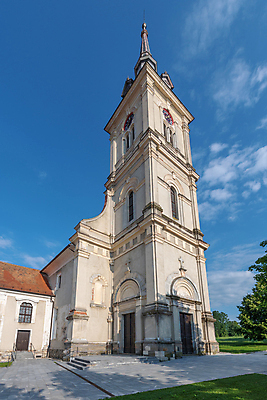포토 JPG 해외이미지 기독교 종교 오렌지 건축양식 지붕 주택 파노라마 풍경 사람없음 초록색 성당 교회 천주교 골동품 가을 바위 도시 예수 언덕 신성 타운 바실리카 보호구역 사당 수녀원 순례 순례자 슬로베니아 신앙심 해외202004 해외포토 계절 건축 유럽 컬러 과일 종교건축 촬영기법 건물 돌_바위 신_종교 구역 파일형식 이미지허브