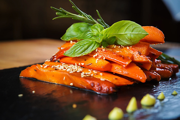 포토 JPG 해외이미지 접시 음식 백그라운드 포크 다이어트 채소 오렌지 파슬리 건강 육류 요리 사람없음 목재 초록색 식사 저녁식사 당근 샐러드 흰색 아기 신선 맛 그릴 굽기 먹기 준비 유기농 냅킨 섬유 점심식사 채식주의자 비건 해외202004 해외포토 나무 식기 웰빙 컬러 컨셉 과일 식재료 재료 모션 주방용품 뿌리채소 사람 직물 구이 채식 파일형식 이미지허브