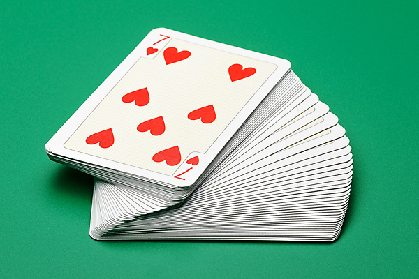 포토 JPG 해외이미지 돈 놀이 탁자 성공 사람없음 초록색 검은색 기쁨 수확 게임 흰색 마음 신용카드 행운 재산 도박 위험 왕 가득함 카지노 주사위 눈금 기회 잭 곤봉 고립 라스베가스 승자 에이스 해외202004 해외포토 감정 스포츠용품 컬러 가구 컨셉 농업 금융 파일형식 이미지허브