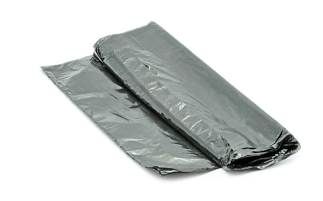 포토 JPG 해외이미지 산업 백그라운드 가방 사람없음 쇼핑 환경 검은색 재활용 흰색 보호 쓰레기 폐기물 컨테이너 플라스틱 오브젝트 패키지 낭비 고립 해외202004 해외포토 잡화 컬러 컨셉 재질 친환경 파일형식 이미지허브