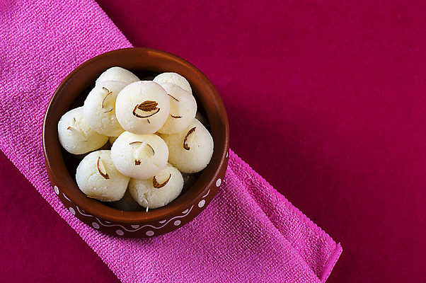 포토 JPG 해외이미지 디저트 사람없음 도자기 원형 사기그릇 냅킨 인도음식 해외포토 도형 그릇 음식 동양음식 파일형식 이미지허브