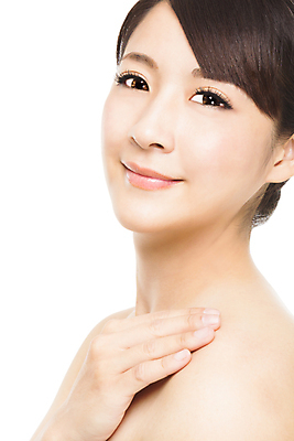 포토 JPG 해외이미지 응시 여자 행복 얼굴 갈색머리 한명 동양인 상반신 성인 옆모습 뷰티 우아함 매끈함 순수 자기관리 성인여자한명만 해외202004 해외포토 1 헤어스타일 시선 감정 뷰포인트 컨셉 사람 인종 신체부위 감각 여자한명만 성인여자만 파일형식 이미지허브