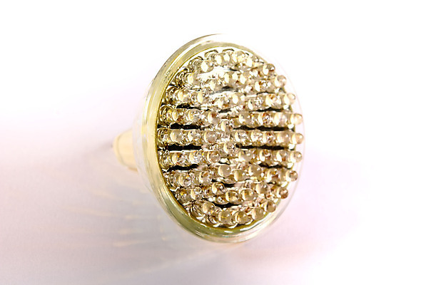 포토 JPG 해외이미지 전구 유리 조명 사람없음 전자제품 빛 반사 환경 장비 에너지 흰색 램프 절약 보호 오브젝트 심플 빛망울 광 다이오드 배기가스 주도 해외202004 해외포토 컬러 컨셉 재질 예절 파일형식 이미지허브