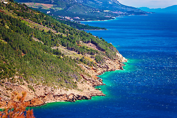 포토 JPG 해외이미지 유럽 바다 건축양식 휴가 산 항해 안테나 파노라마 해변 사람없음 물 파란색 교회 여행객 탑 골짜기 도시 만 보트 성 역사 지중해 언덕 산등성이 타운 크로아티아 다도해 달마시안 터키석 해외202004 해외포토 자연요소 건축물 건축 나라 컬러 배_교통 통신 종교건축 자연 촬영기법 사람 건물 개 보석 파일형식 이미지허브